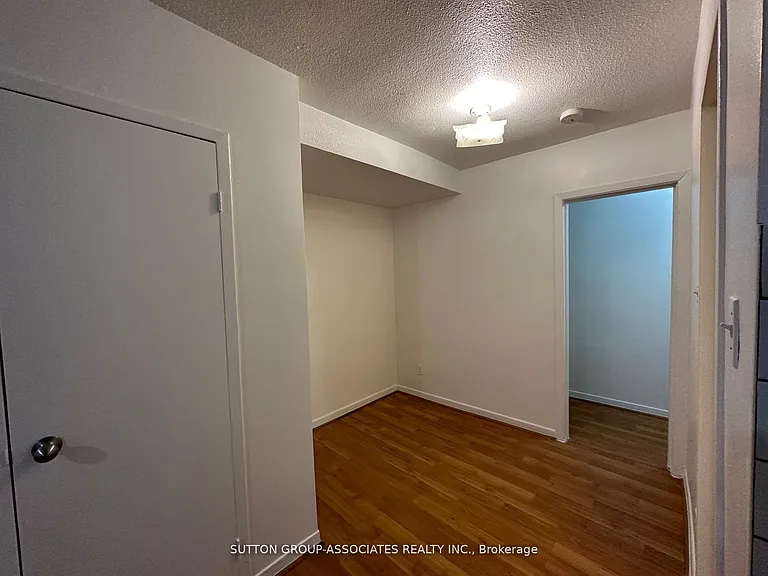 52 Metcalfe St #101 — Photo 11