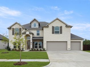 707 Majestic Oak Ln, Waxahachie, TX 75165