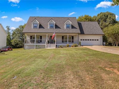 6110 Jamestown Dr, Flowery Branch, GA, 30542