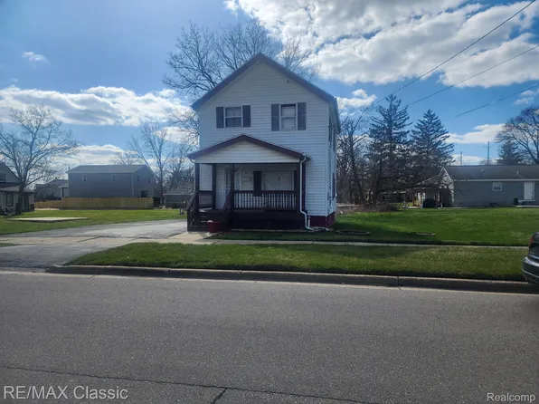 472 S Jessie St, Pontiac, MI 48341