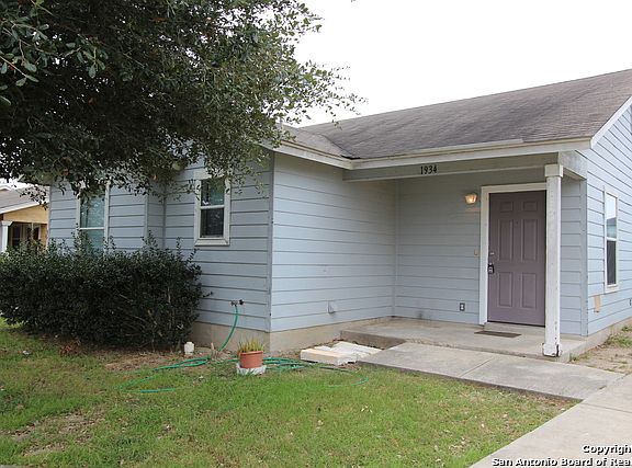 2nd image of 1934 W Ansley Blvd