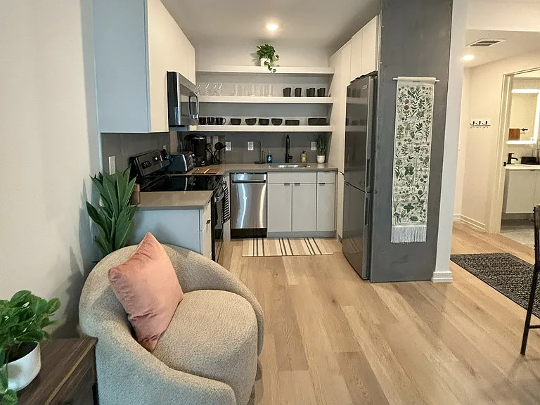 Furnished Kitchen