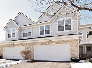 152 Bay Dr, Itasca, IL 60143