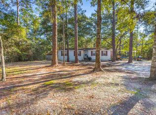33 John David Dr, Crawfordville, FL 32327