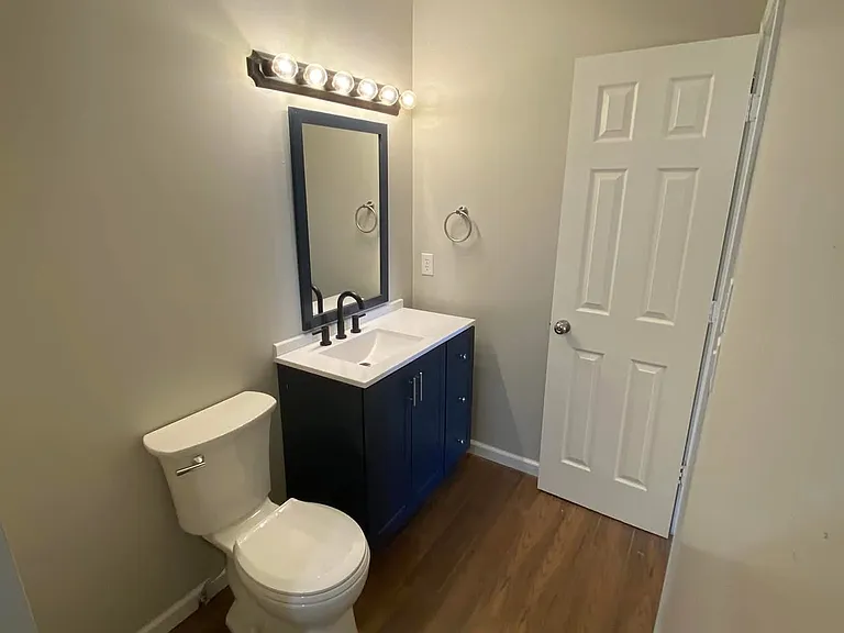 2124 Jefferson Pl — Photo 11
