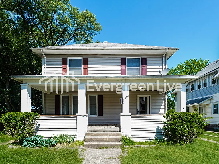1373 Sprague St — Photo 1