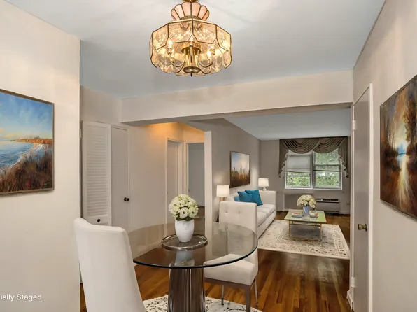 31-85 Crescent Street image 1 of 24