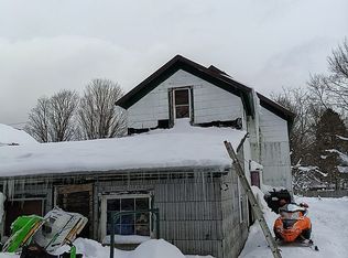 6 Fayette St, Camden, NY 13316