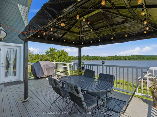 3020 Bay Rd, Champlain, ON K0B 1K0