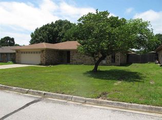 1719 Vaden Ln, Ardmore, OK 73401