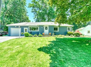 661 Adeline Dr, Webster, NY