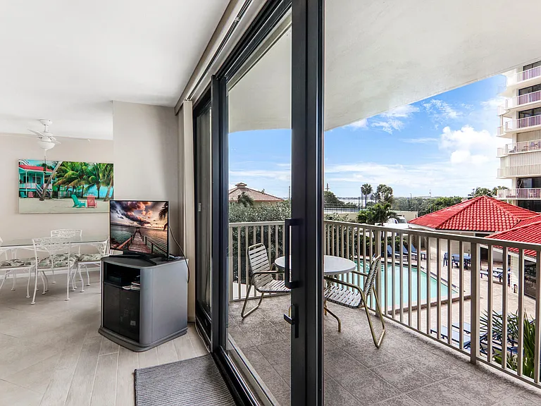 5480 N Ocean Dr #A1D — Photo 14