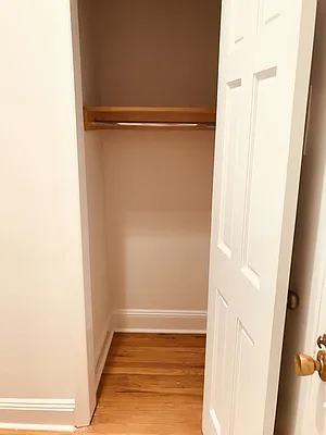 Rented by Metropolis Real Estate of Manhattan | media 38