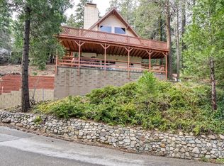 1108 Jungfrau Dr, Crestline, CA 92325