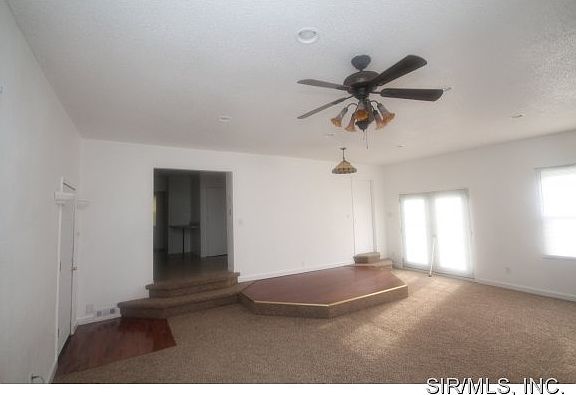 2nd image of 1443 1st Ave