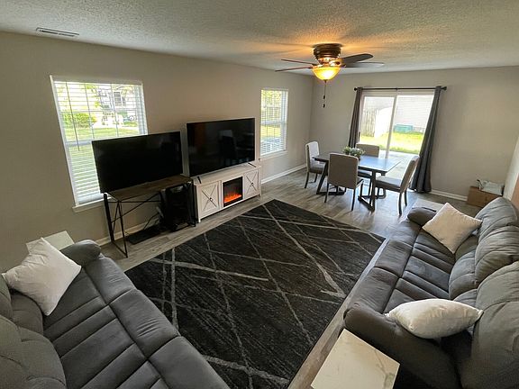 2nd image of 238 Bishop Dr
