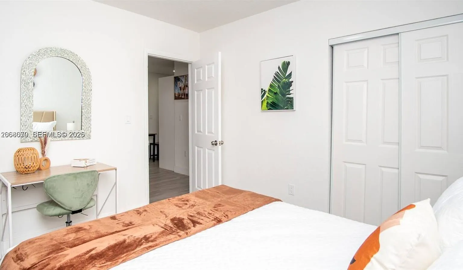 2 bed, 1613 sqft, $2,600 — Photo 4