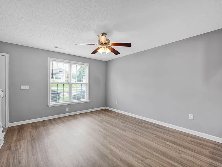 500 Jackson Park Rd — Photo 10