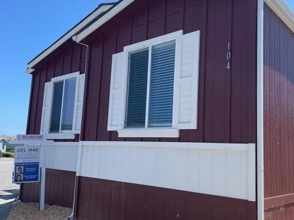 104 Barranca Ln #104, Moss Beach, CA 94038