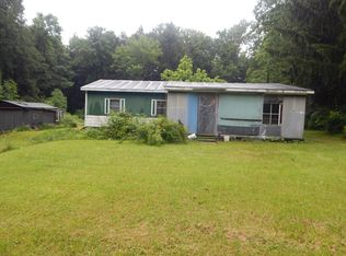 951 Short Cut Rd, Irvona, PA 16656