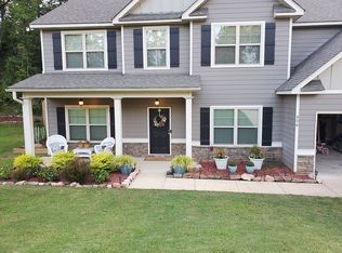 606 McDonald Dr, Opelika, AL 36801