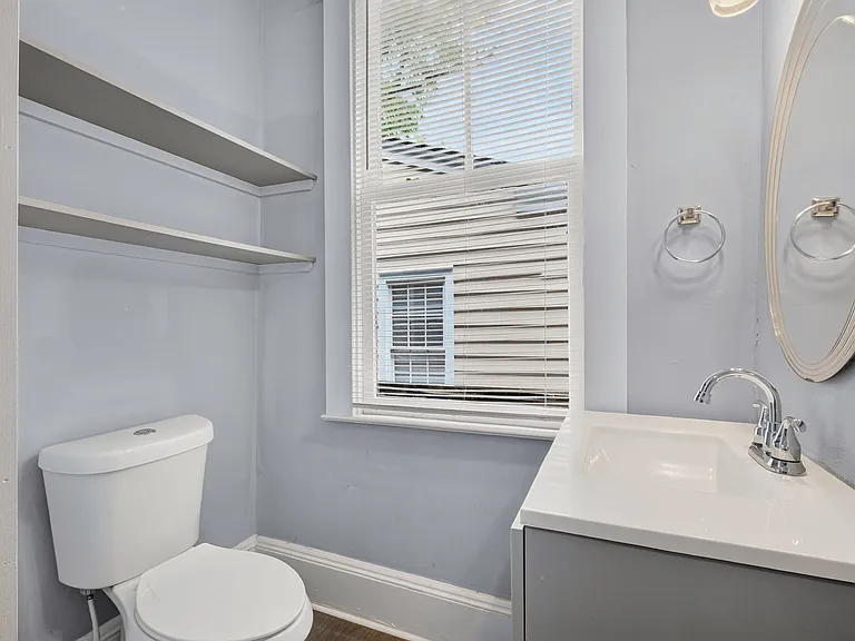 1419 Barnard St #A — Photo 15