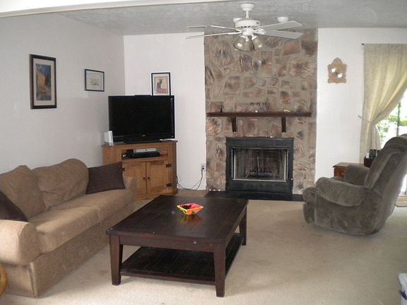 5th image of 1716 Skiffes Creek Cir