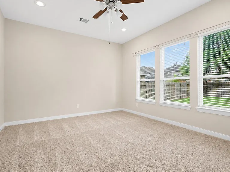 22503 Miramar Bend Dr — Photo 13