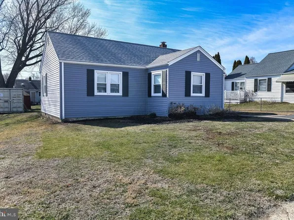 13 Vassar Ave, New Castle, DE 19720