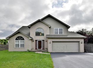 613 Coneflower Dr, Romeoville, IL 60446