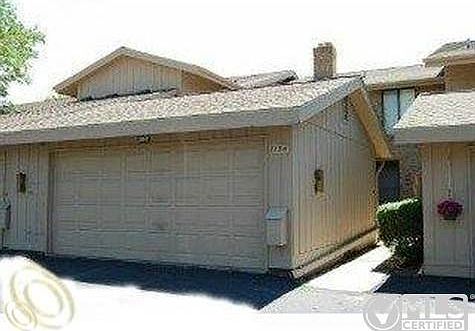 7134 Bridge Way.jpg