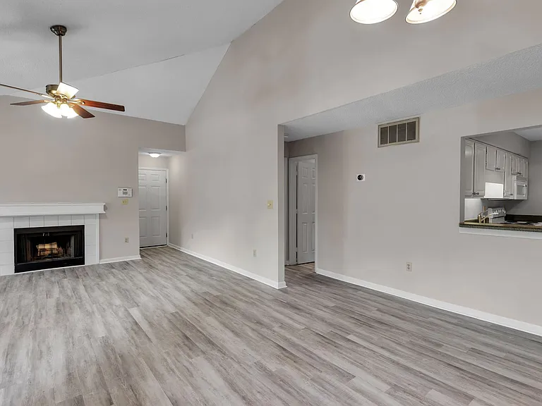 5009 Sharon Rd #C — Photo 16
