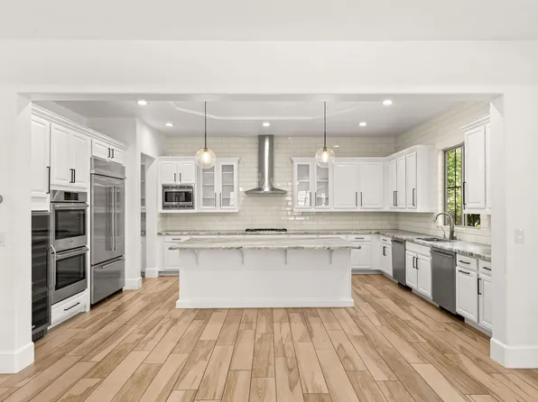 4039 Villa Rafael Dr, Las Vegas, NV 89141