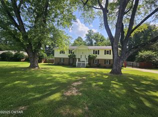 116 Chickering Rd, Jackson, TN 38305
