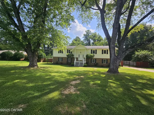 116 Chickering Rd, Jackson, TN 38305