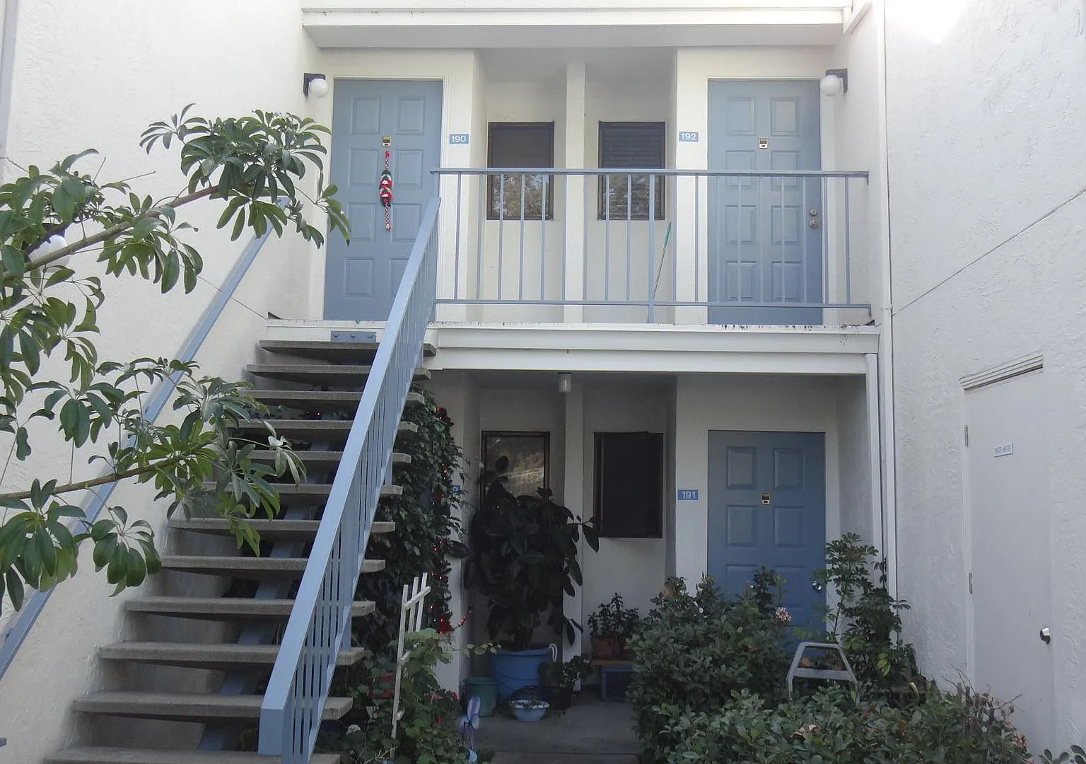 1 bed, 632 sqft, $2,430 — Photo 1