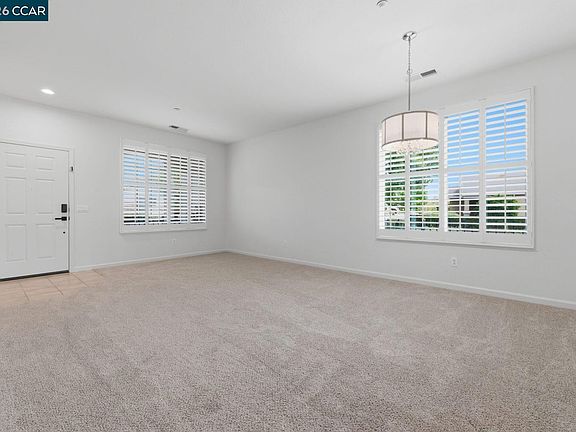 5th image of 1118 Jonagold Way