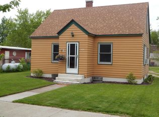 404 Main Ave, Carlos, MN 56319