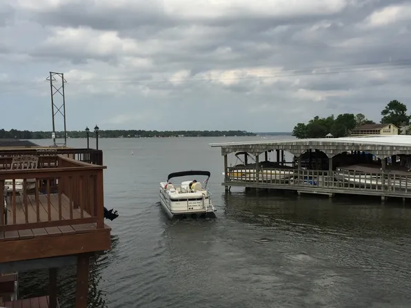 253 Capetown St, Montgomery, TX 77356