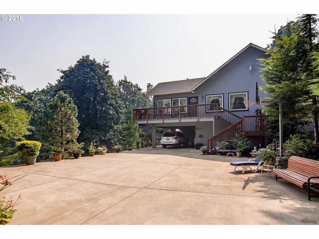 90231 Cascade View Dr photo 1