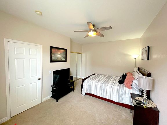 4th image of 40123 Grenache Ct