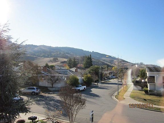 3rd image of 6450 Oberlin Way