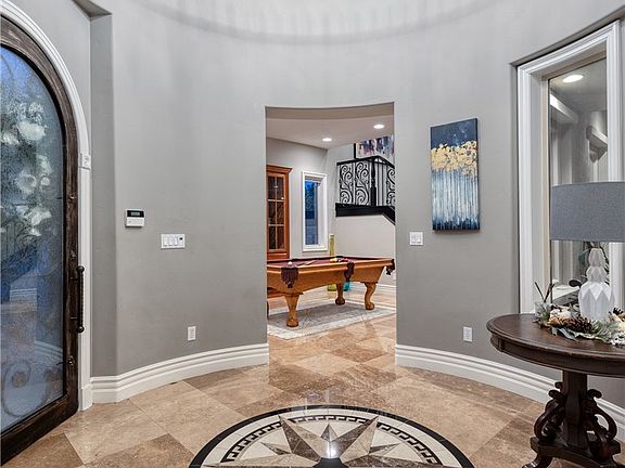 5th image of 8361 Jeeves Cir