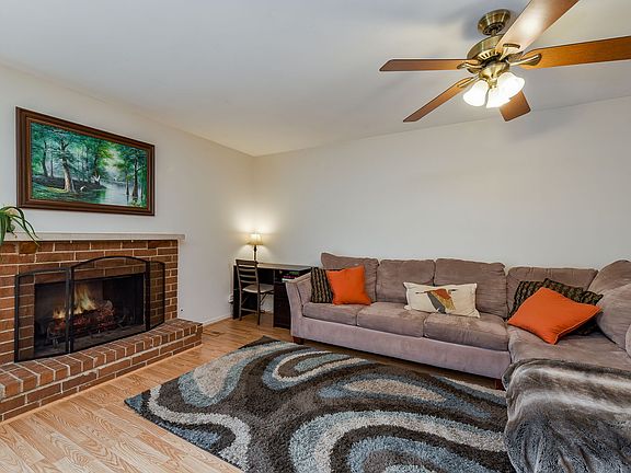 3rd image of 1163 Hertford Ct