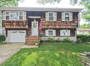 462 17th Ave, Brick, NJ 08724