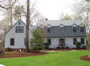 107 Winders Ln, Yorktown, VA 23692