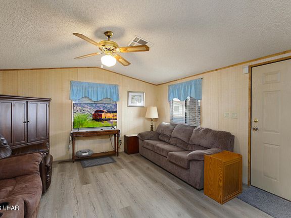4th image of 1470 Sunrise Dr