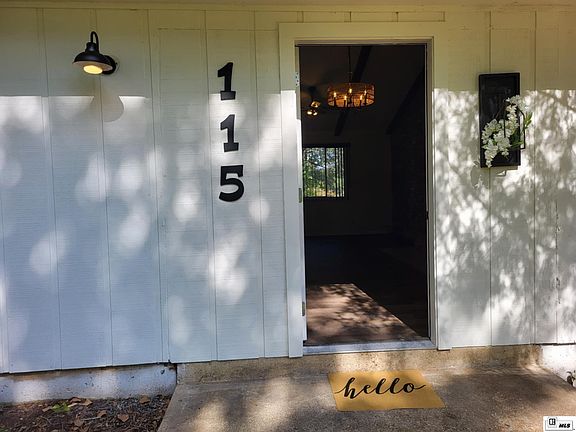 3rd image of 115 Sarah Ln