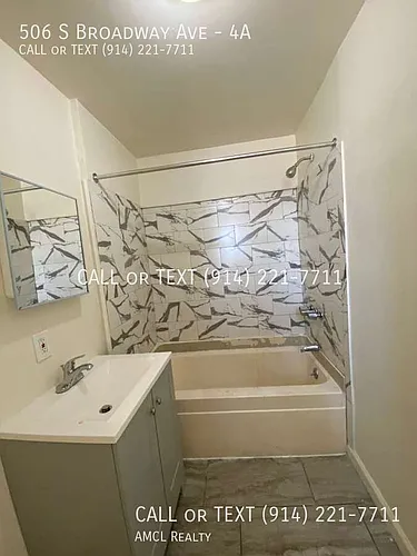 506 S Broadway Photo 1