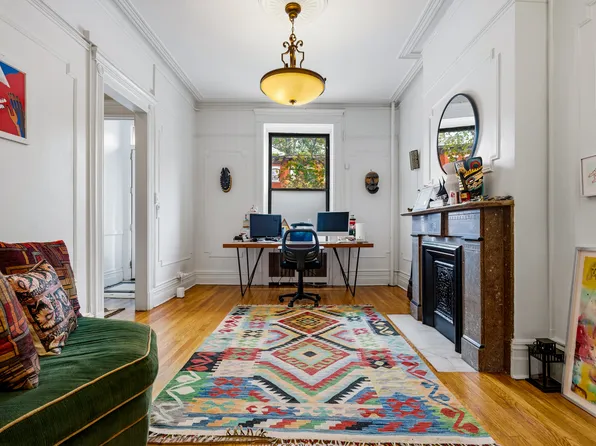 285 Alexander Avenue image 7 of 29